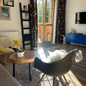 https://apartament-folkowe-podgorze-szklarska-poreba.szklarskaporebahotels.net
